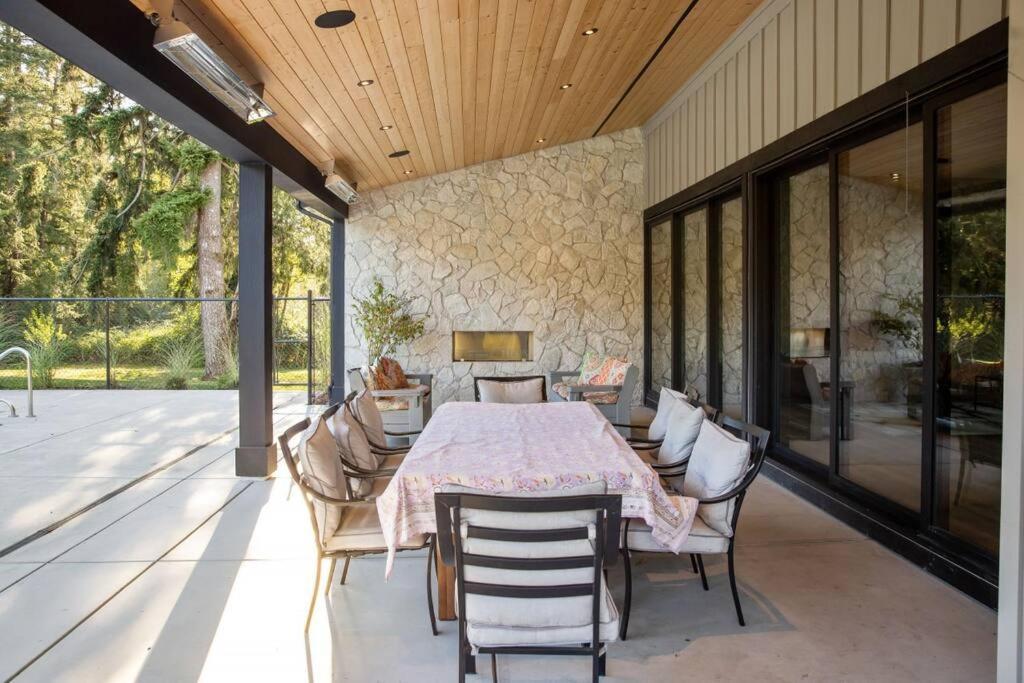 兰里区The Fernridge Estate: 5Bd Family Retreat!别墅 外观 照片